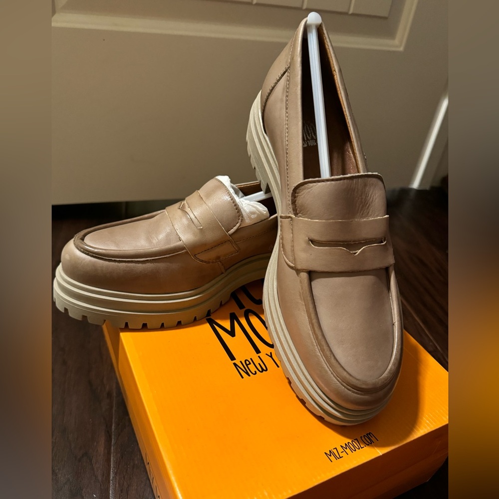 Miz Mooz chunky platform loafers- style name: Legend